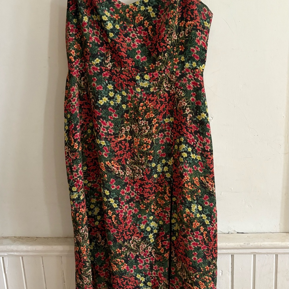 Park & Fifth Strapless Floral Dress in Green, Red, Yellow